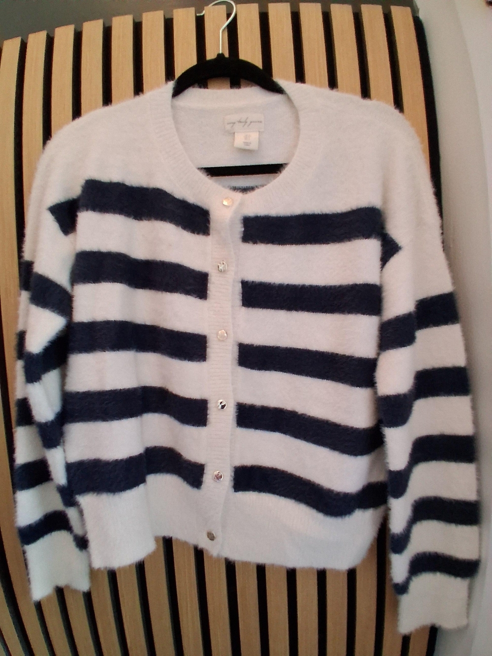 Cozy Navy Stripe Button-Front Women's Sweater - Unbranded
